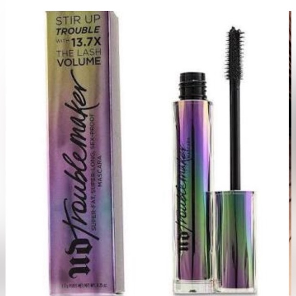 Urban Decay Troublemaker Mascara - Picture 3 of 4